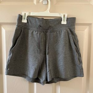 Lululemon Every Moment Short *3.5”